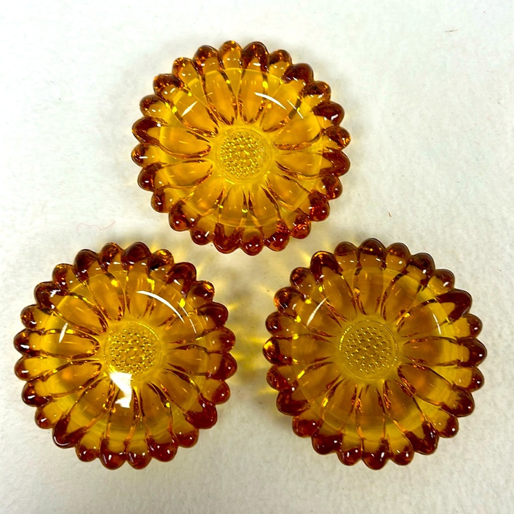 Vintage 3”  HAZEL ATLAS set of three amber pressed glass sunflower ashtrays